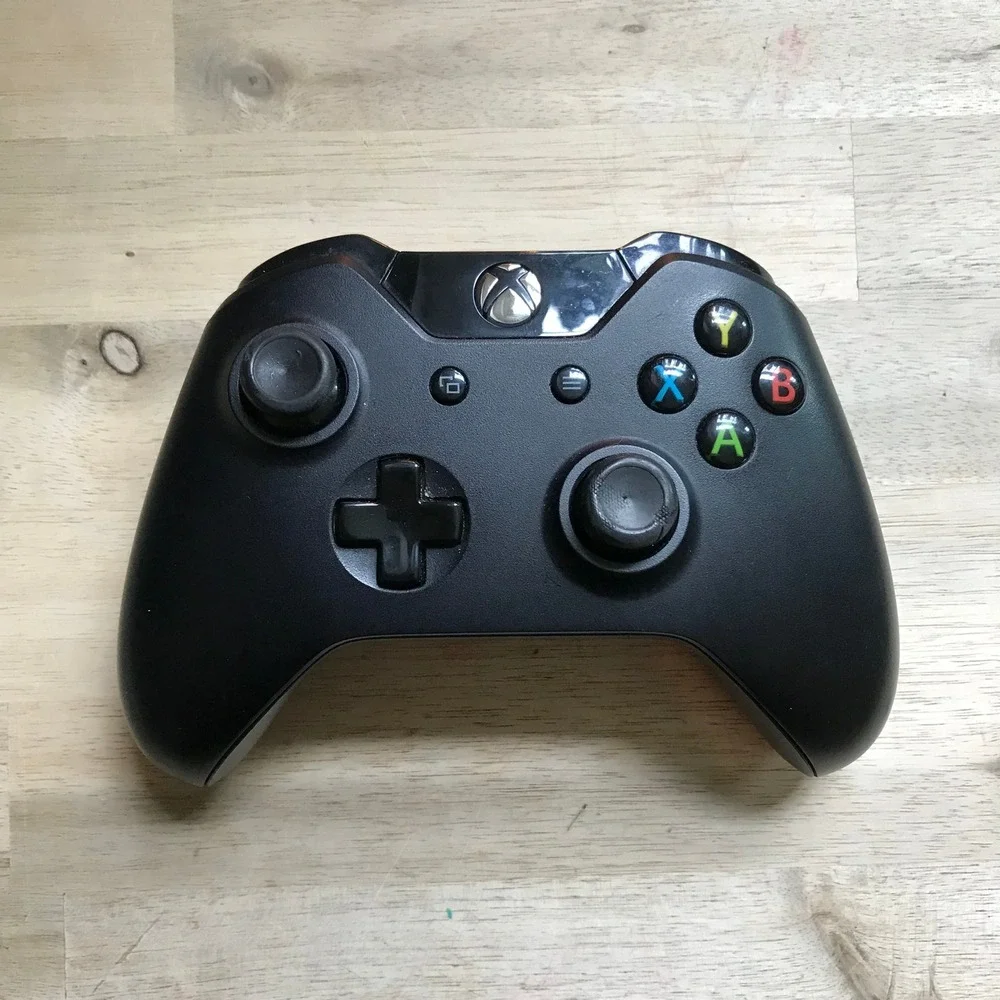 Microsoft Xbox One Wireless Controller Model 1697 Black with 3.5mm Jack